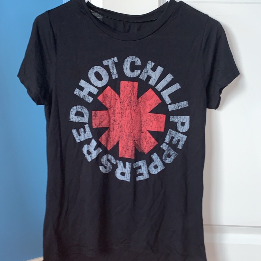 red hot chili peppers t shirt